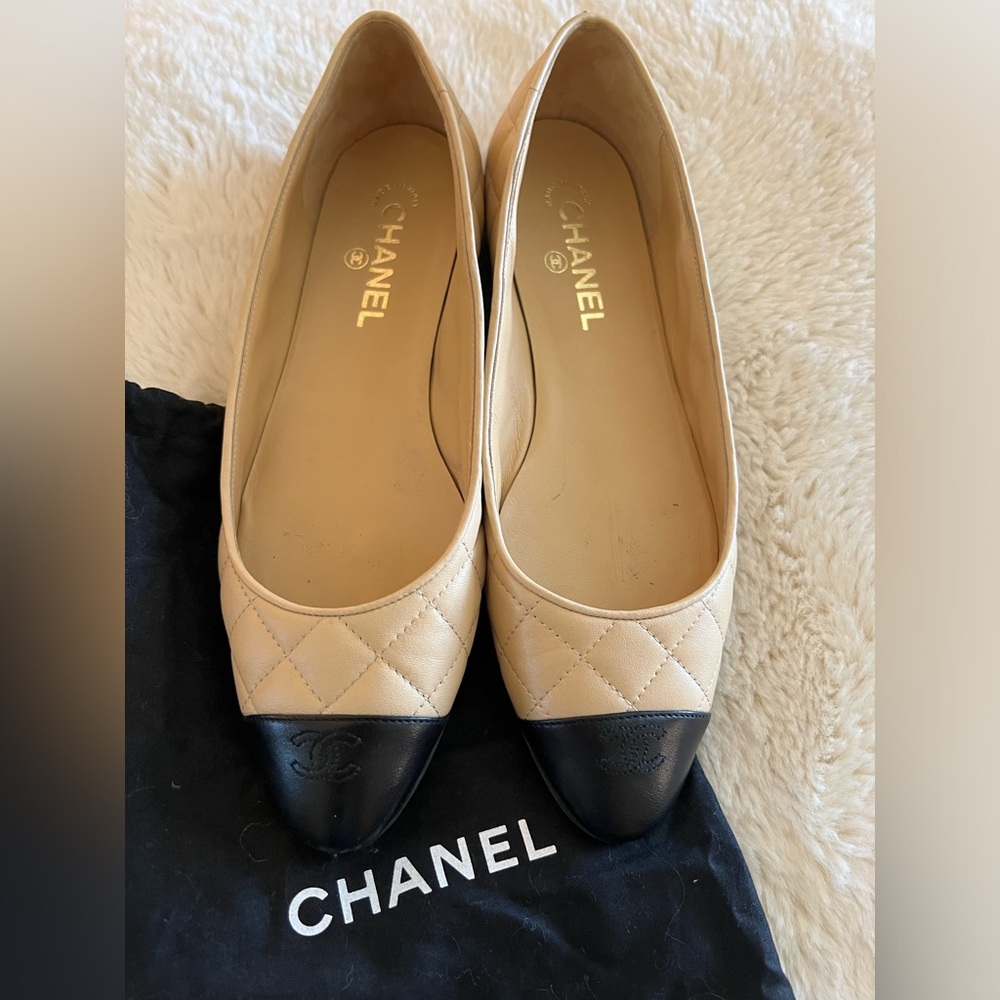Chanel flats 41